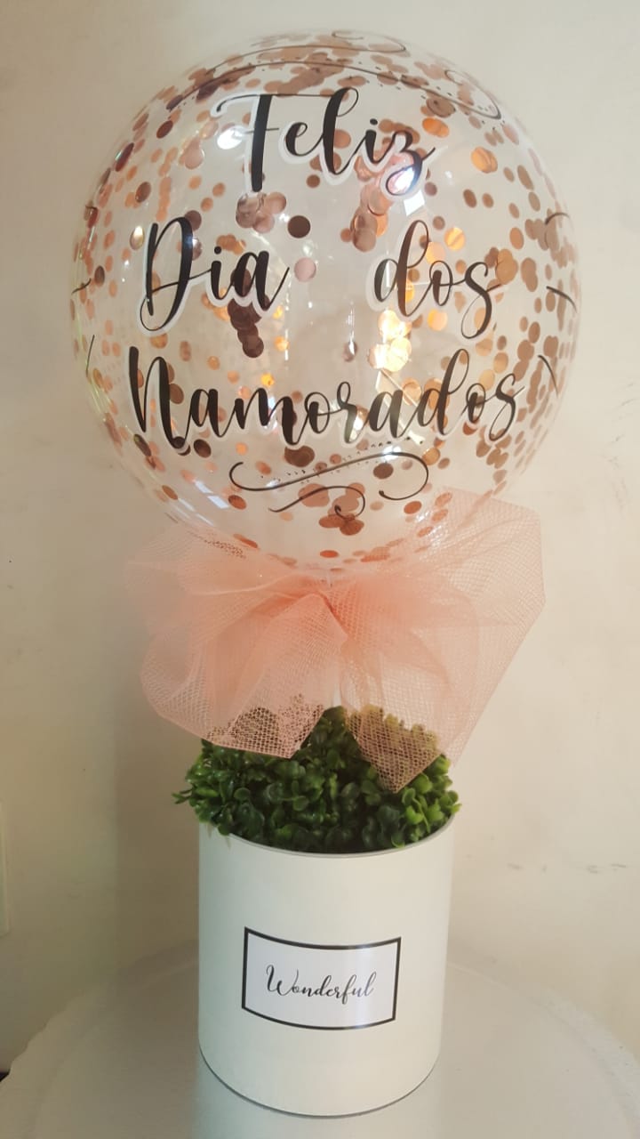 Cachepot Redondo Em Acrlico 15x15m com Balo Bubble Adesivado Feliz Dia Dos Namorados Unidade